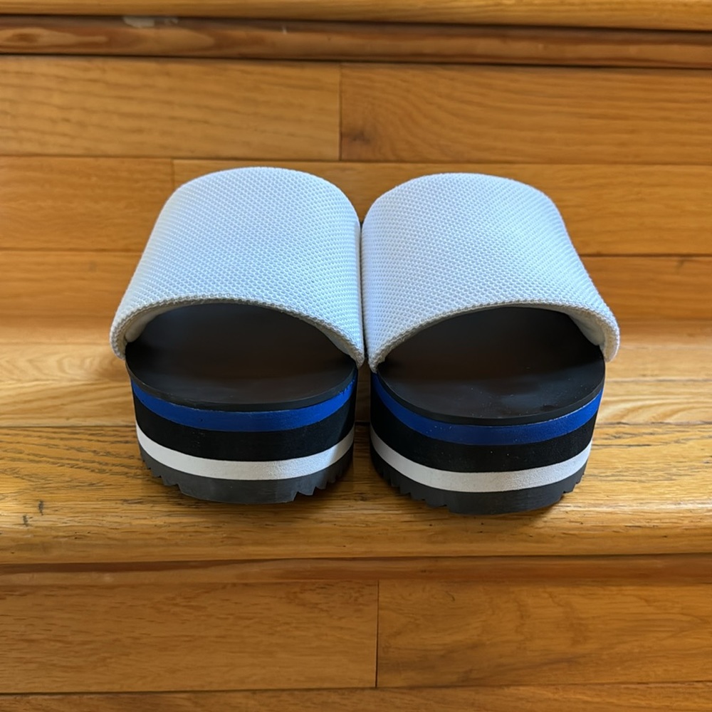 Call It Spring White Sliders Excellent Condition Size 9 - Picture 7 of 9